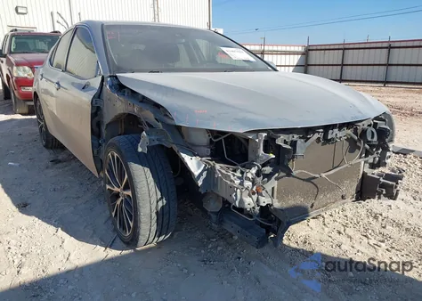 2018 Toyota Camry Se z USA, uszkodzony, nr VIN JTNB11HK2J3045132